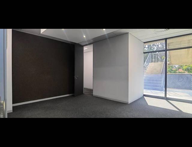 BUSINESS PROPERTY TO RENT IN LYNNWOOD